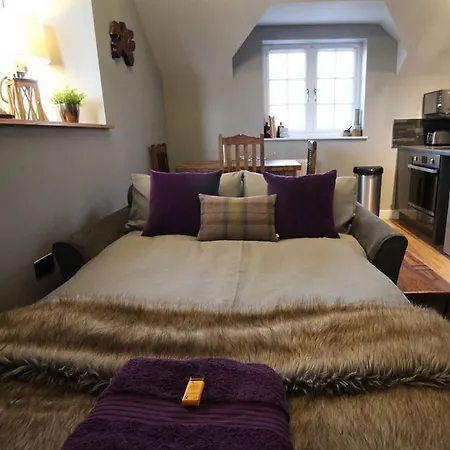 Birch Tree Retreat *